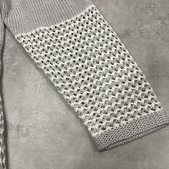 Cardigan - Picture 3 of 9